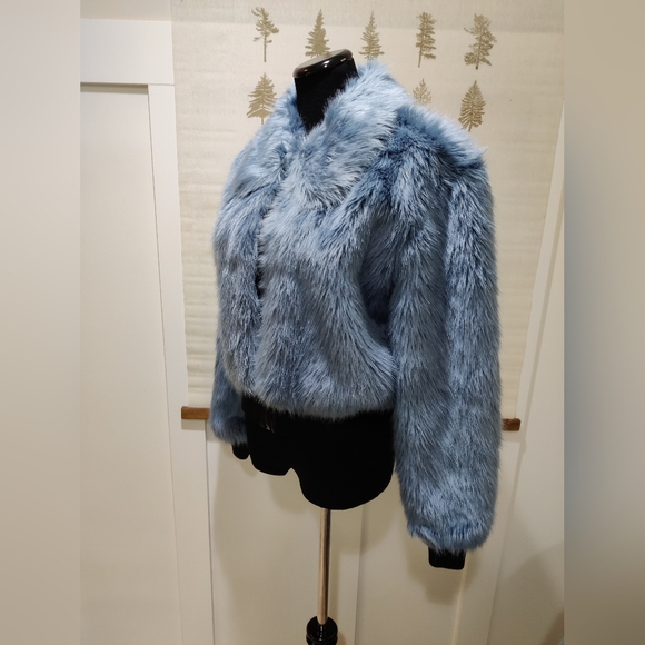 EXPRESS X Negin Mirsalehi Women’s Faux Fur Bomber Jacket-Small - Picture 5 of 13